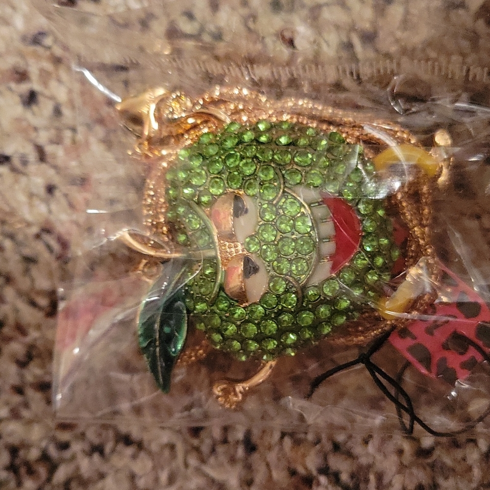 Rhinestone Apple 🍏 Necklace